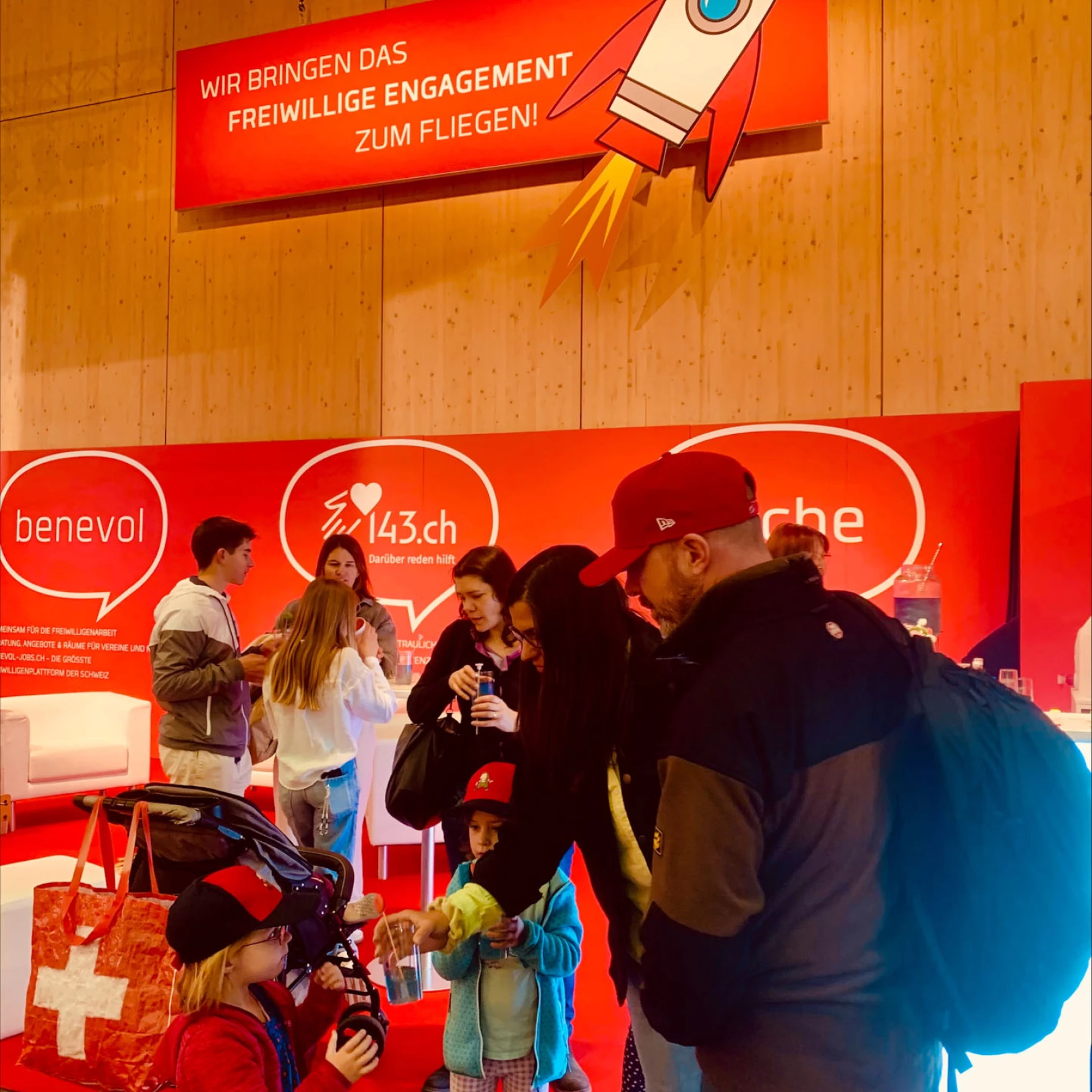 Freiwilligenmesse an der OFFA 2025 | Wir bringen das Freiwillige Engagement zum Fliegen