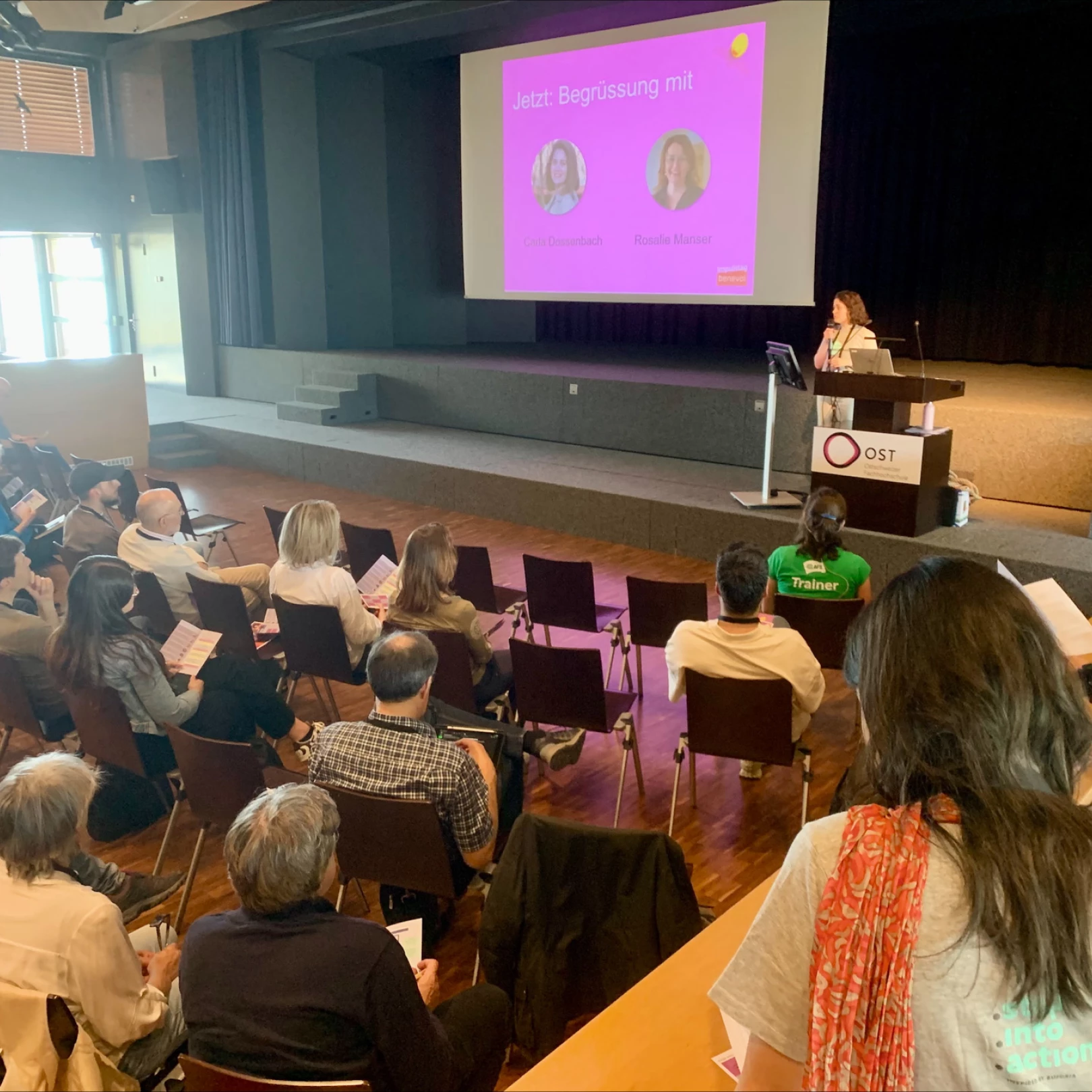 benevol Impulstag 2025 | Impressionen mit Referierenden, Workshops und aufmerksamem Publikum an der OST – Ostschweizer Fachhochschule.